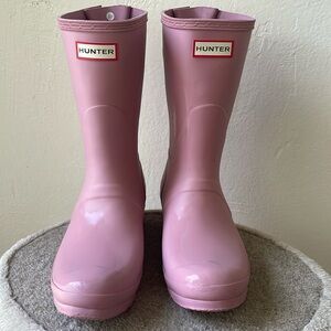 NWOT Hunter Calf Height Rain Boots